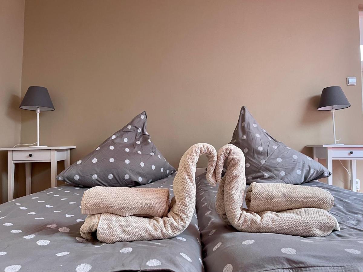 Apartman Galerie Дечин Экстерьер фото